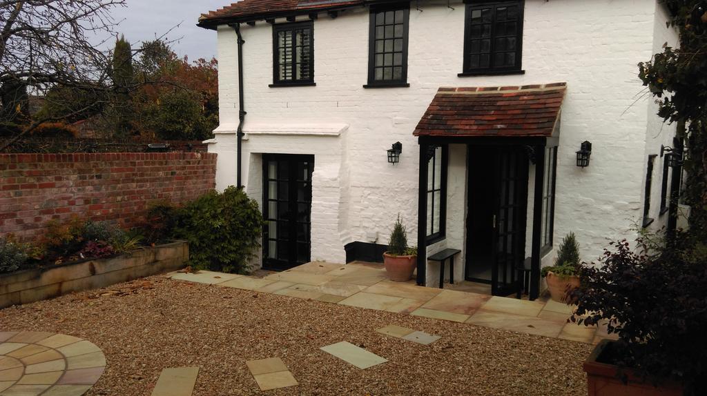 Henry VIII Cottage In The Heart Of Henley Exteriér fotografie